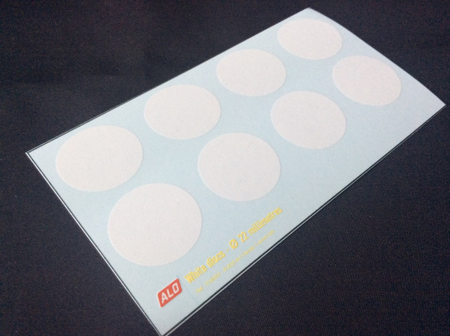 WHITE DISCS - 1:43, 1:32, 1:24, 1:18 DECALS