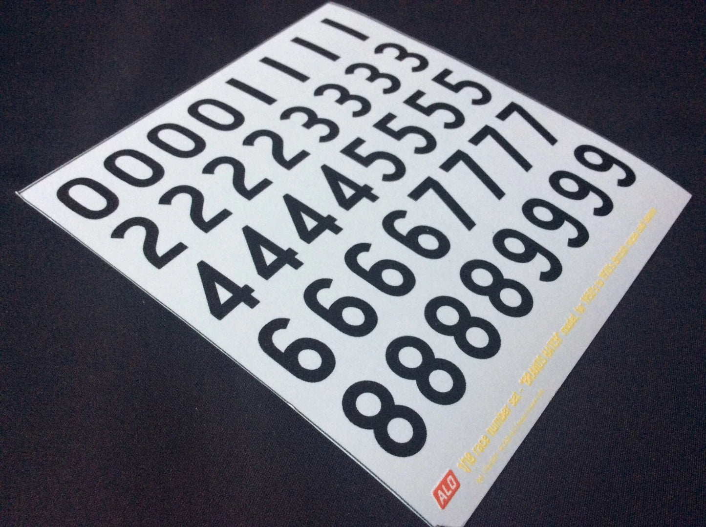 1950's TO 1970's BRITISH-STYLE RACE NUMBERS - "BRANDS HATCH" MODEL - 1:18 DECALS