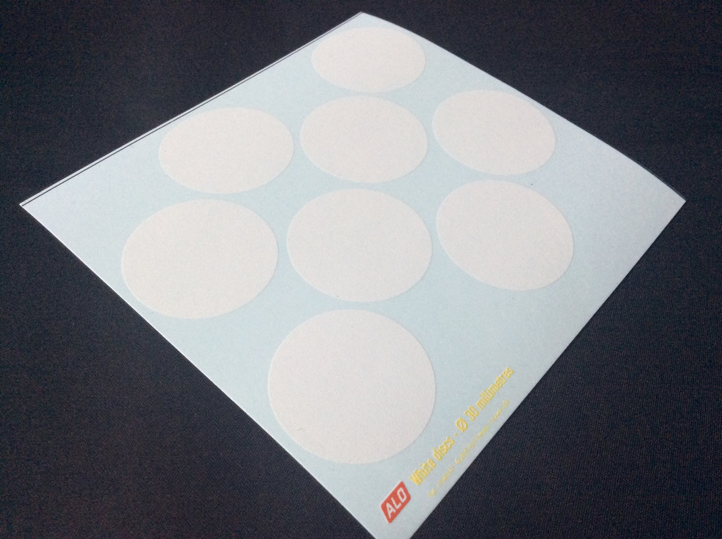 WHITE DISCS - 1:43, 1:32, 1:24, 1:18 DECALS