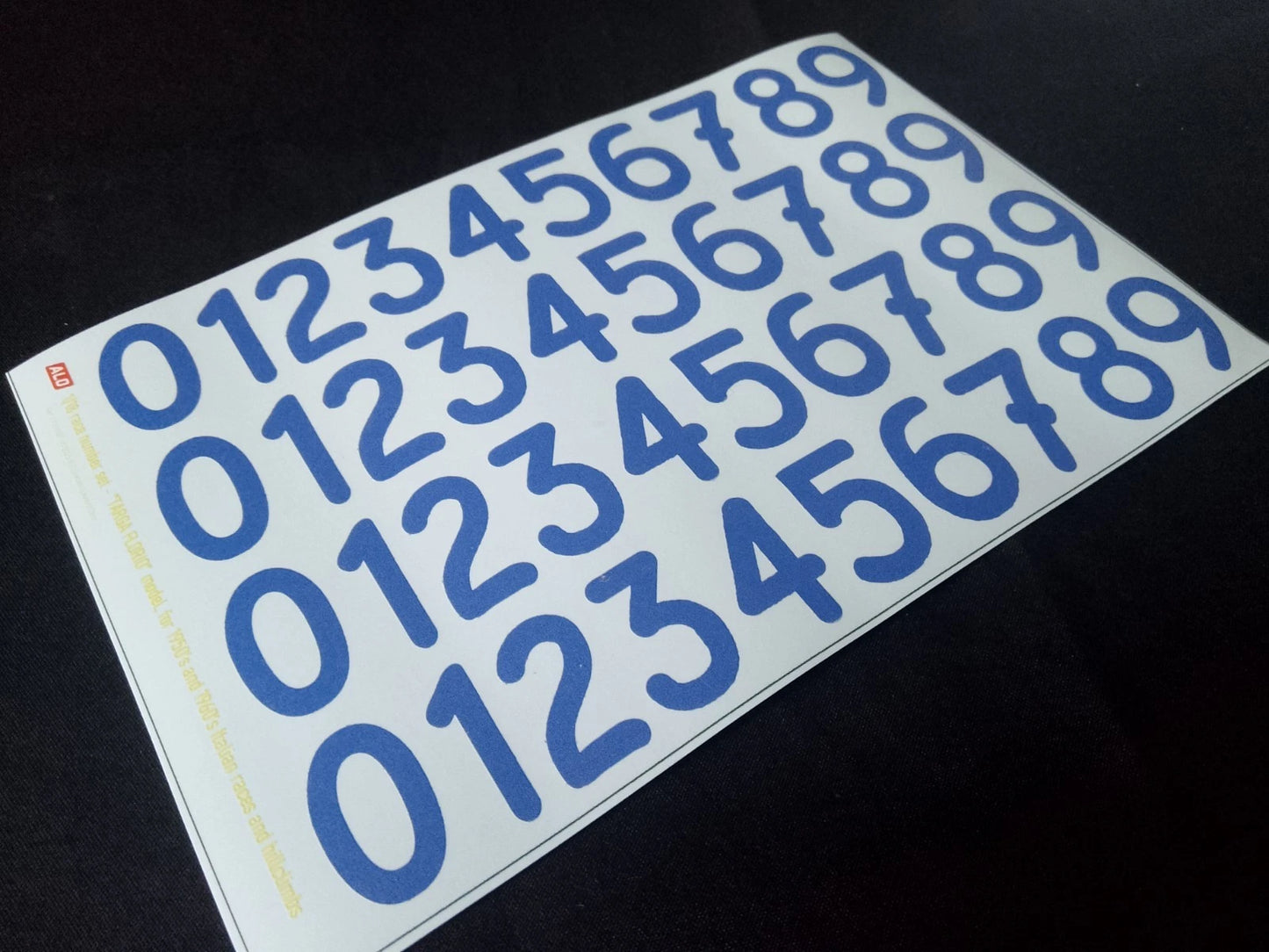 1950's TO 1960's ITALIAN-STYLE HAND-PAINTED RACE NUMBERS IN BLUE OR WHITE - "TARGA FLORIO" MODEL - 1:43, 1:18 DECALS